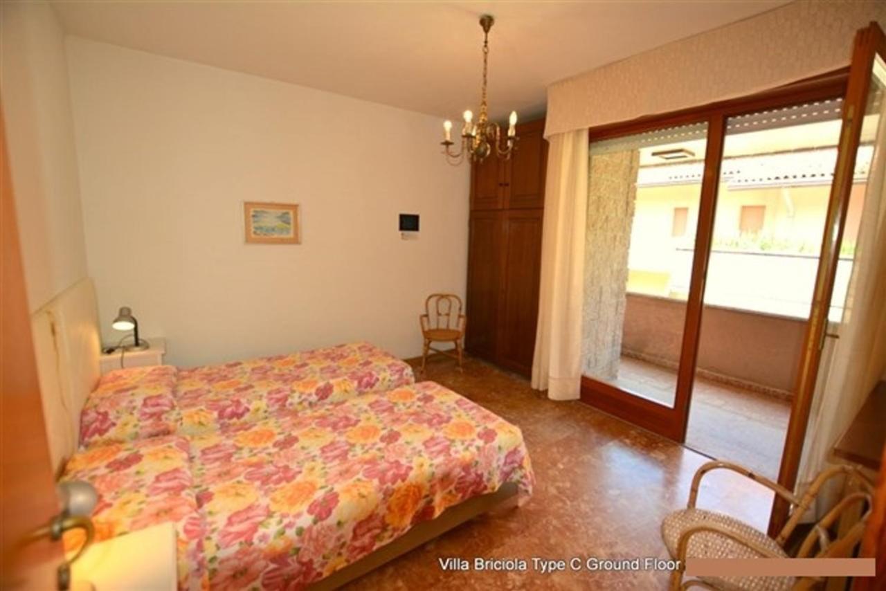 Lignano Exclusive With Pool Apartment Lignano Sabbiadoro Luaran gambar