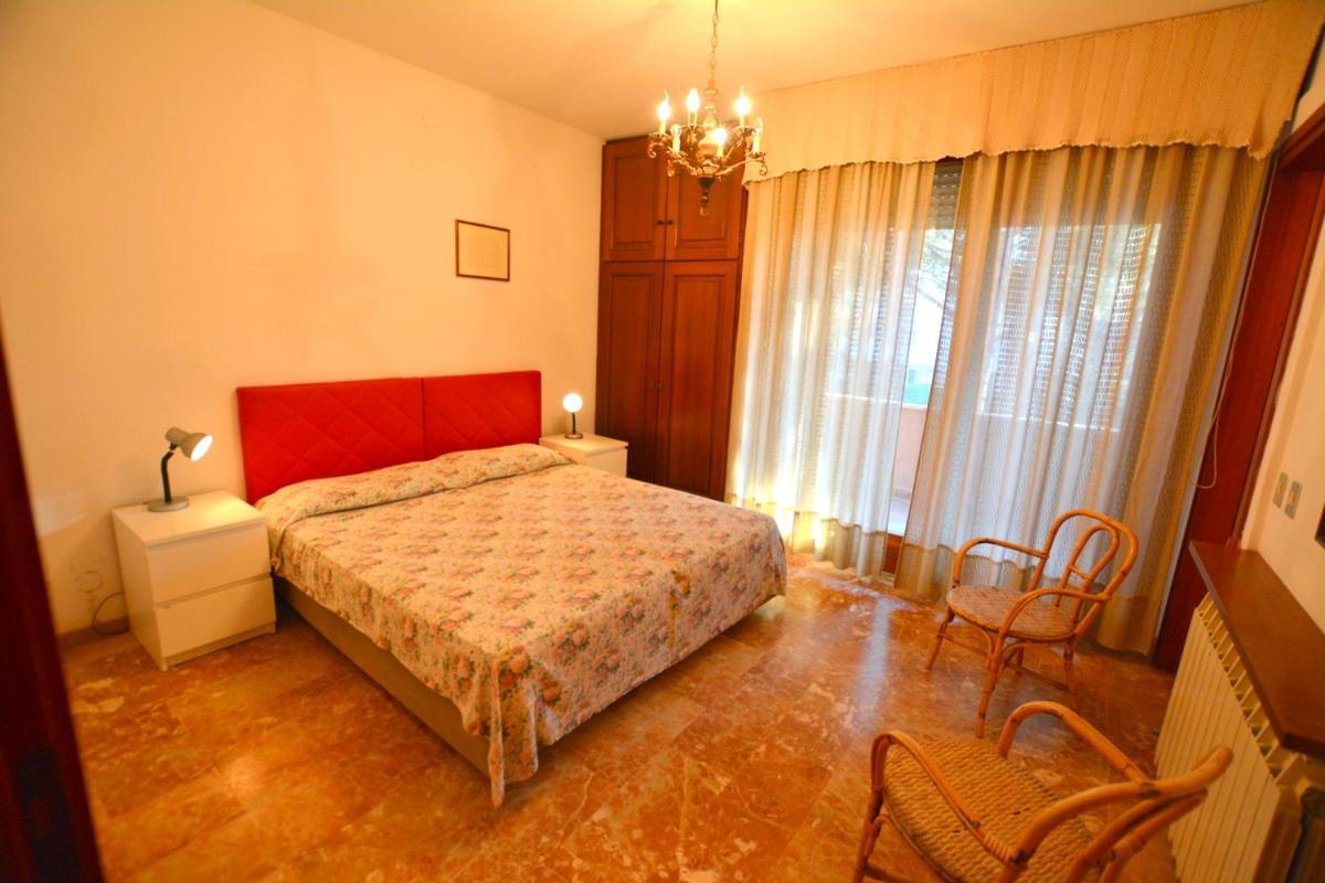 Lignano Exclusive With Pool Apartment Lignano Sabbiadoro Luaran gambar